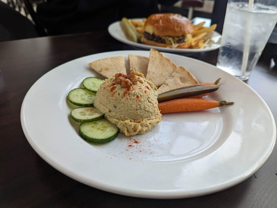 Hummus Plate